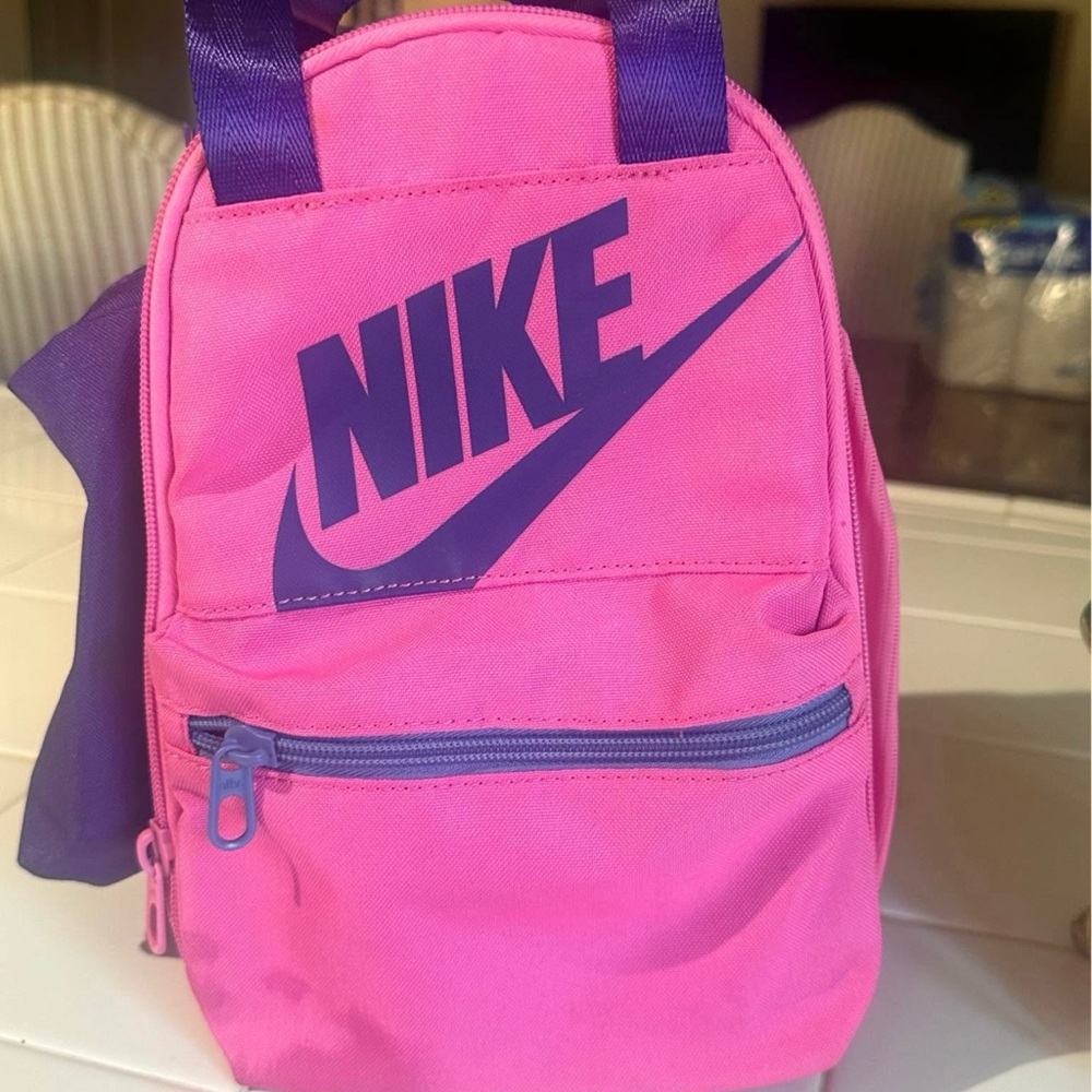 Nike Fuchsia and Violet Lunch box